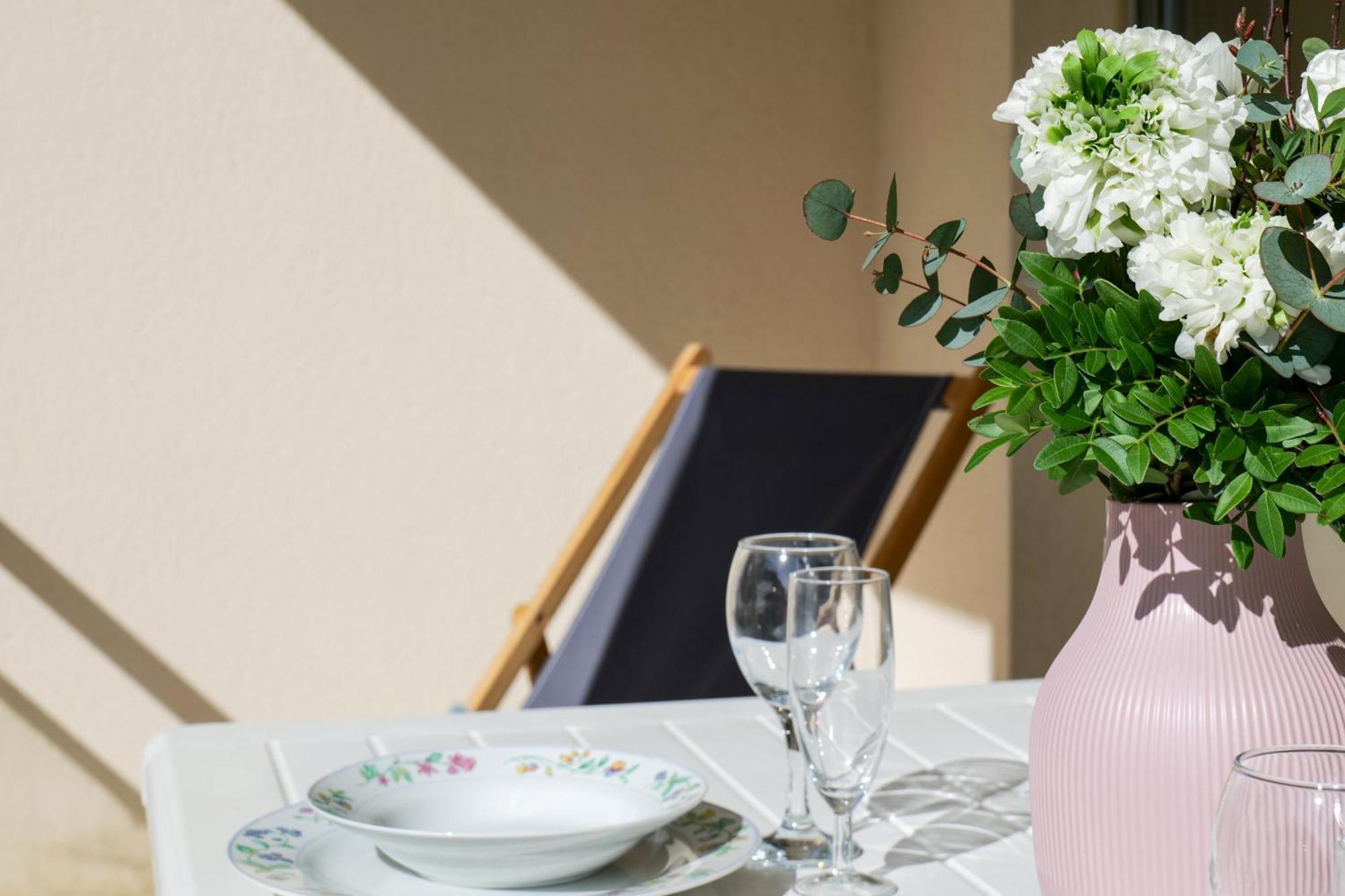 Joli Appartement Idealement Situe A Deux Pas De La Grande Plage - 4 Pers レ・サ​​ーブル・ドロンヌ エクステリア 写真
